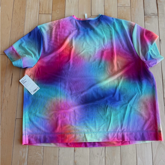 Rainbow Tie-Dye Athleta Mesh Oversized Shirt in Spring Power Pastels 2x - Picture 2 of 3